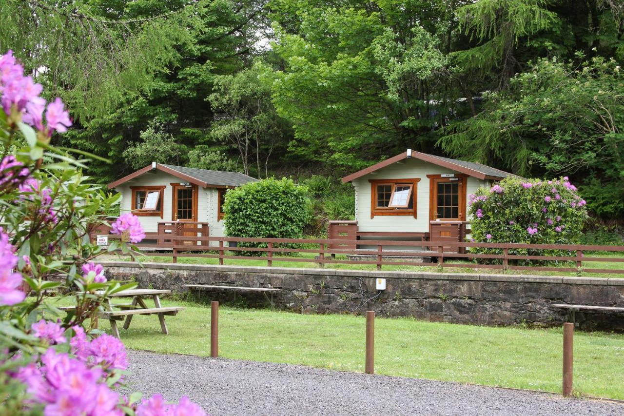 Trekker Hut Hotel Tyndrum Exterior foto